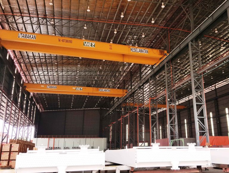 Facilities-2 x 30 Ton Overhead Crane